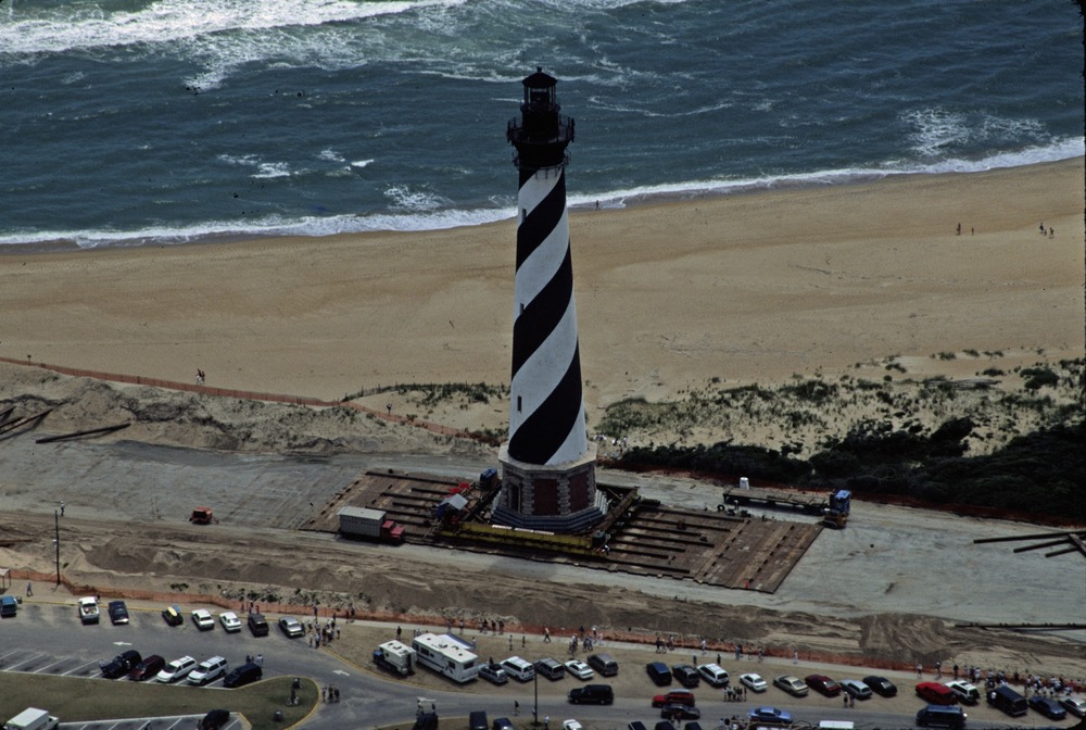 Cape Hatteras Lighthouse being moved inland in 1999